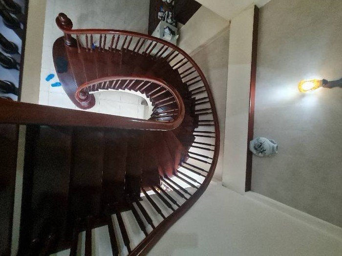 Cho thuê nhà mới, hai cửa đi, Đội Cấn, thang máy; vỉa hè 93m2* 5T- 31 Tr - Ảnh 1